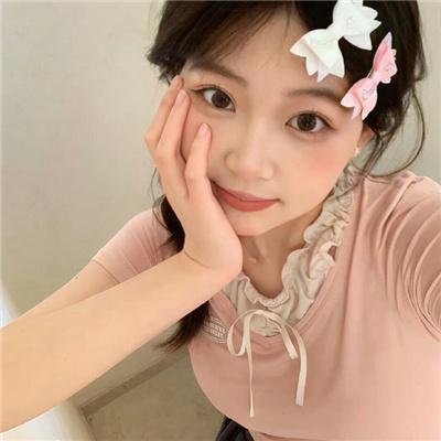 情韵动春心 海报