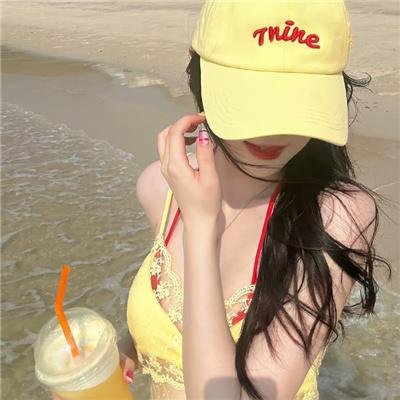 惜己~记录我另一面的生活 海报